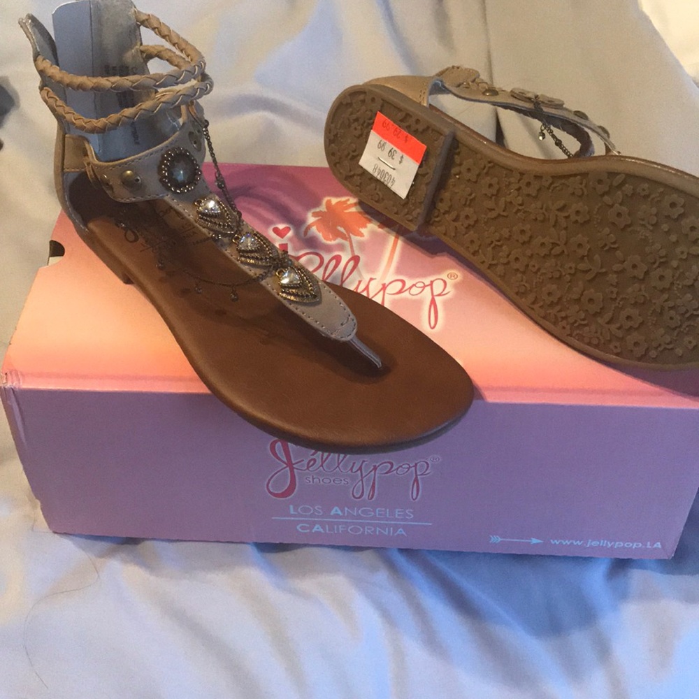 Tan detailed sandles